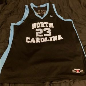 Michaael Jordan North Carolina Jersey